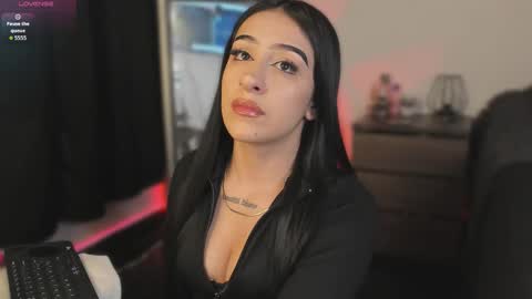  miiaa stone  online show from 7, 2, 2026