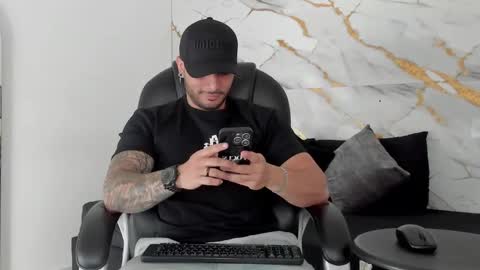 Daniel online show from 12, 9, 2025