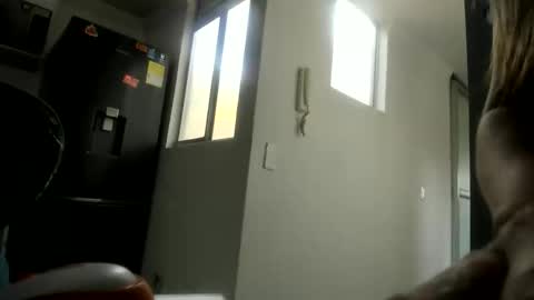 Snapshot of miiss_samantha chatting on 7, 11, 2025 miiss_samantha online show from 7, 11, 2025