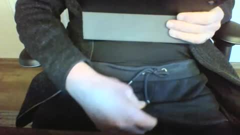 mik online show from 28, 2, 2025