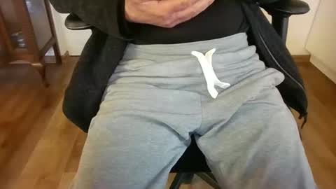 mik online show from 10, 11, 2025