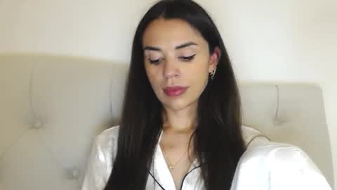 Snapshot of mika_gold7 chatting on 10, 9, 2025 Mika online show from 10, 9, 2025