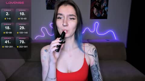 Mika online show from 6, 4, 2026