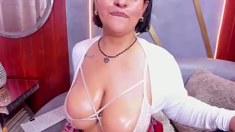 Snapshot of mikaela_lust chatting on 30, 4, 2026 Mikaela Lust online show from 30, 4, 2026