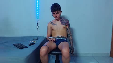 Snapshot of mike777jr chatting on 10, 11, 2025 Mike IMDEPENDIENT MODEL online show from 10, 11, 2025