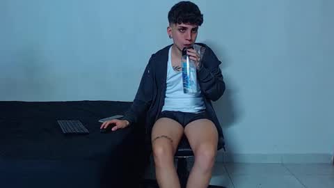 Snapshot of mike777jr chatting on 11, 1, 2026 Mike IMDEPENDIENT MODEL online show from 11, 1, 2026