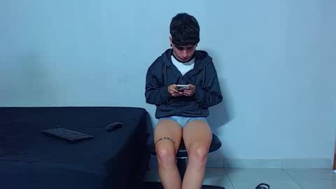 Snapshot of mike777jr chatting on 3, 2, 2026 Mike IMDEPENDIENT MODEL online show from 3, 2, 2026