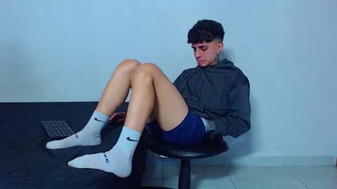 Snapshot of mike777jr chatting on 25, 2, 2026 Mike IMDEPENDIENT MODEL online show from 25, 2, 2026