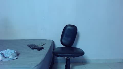 Snapshot of mike777jr chatting on 28, 2, 2026 Mike IMDEPENDIENT MODEL online show from 28, 2, 2026