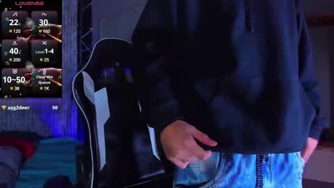 Snapshot of mike_0233 chatting on 9, 3, 2025 Mike 0233 online show from 9, 3, 2025