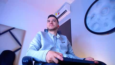 Mike  online show from 5, 12, 2025