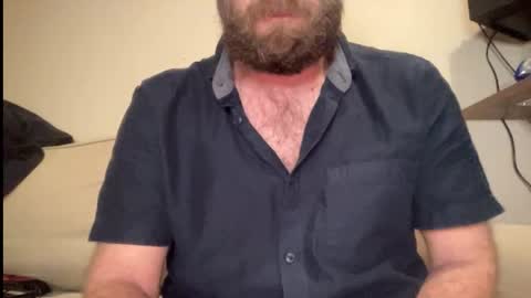 Snapshot of mike_berlin1 chatting on 4, 10, 2025 MIke online show from 4, 10, 2025