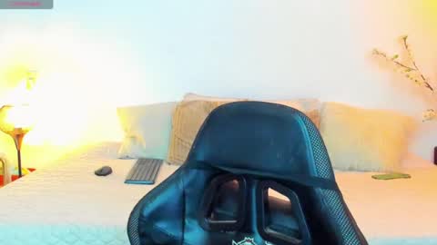 Henry Price online show from 6, 7, 2026