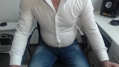 MikeMaster online show from 6, 1, 2025