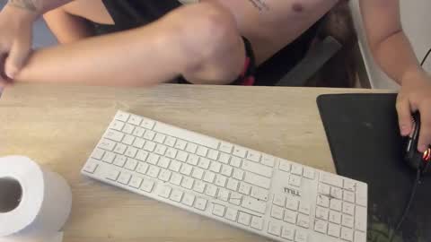 Snapshot of mike_master9 chatting on 7, 10, 2025 mike_master9 online show from 7, 10, 2025