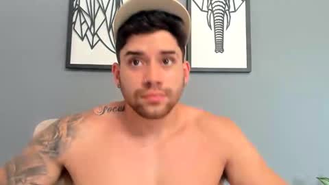 Snapshot of mike_montoya chatting on 24, 12, 2024 Mike Montoya online show from 24, 12, 2024