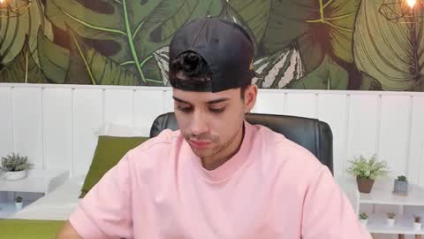 Snapshot of mike_montoya chatting on 13, 11, 2025 Mike Montoya online show from 13, 11, 2025