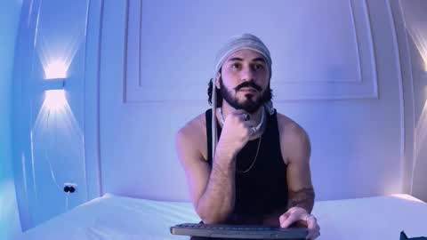 Snapshot of mike_parkerr chatting on 17, 11, 2025 Mike Parker online show from 17, 11, 2025