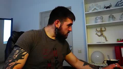 Snapshot of mike_platano chatting on 23, 9, 2025 MIKE PLATANO online show from 23, 9, 2025