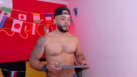 Snapshot of mike_savage3 chatting on 21, 6, 2026 Mike online show from 21, 6, 2026