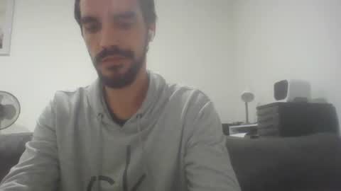 mikecb_ online show from 26, 10, 2025