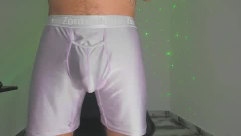 mikee_scooth online show from 26, 2, 2026