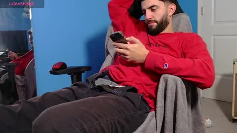 mikehawk1589 online show from 7, 1, 2025