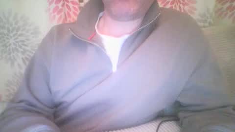 Snapshot of mikehockishuge9 chatting on 22, 2, 2026 mikehockishuge9 online show from 22, 2, 2026