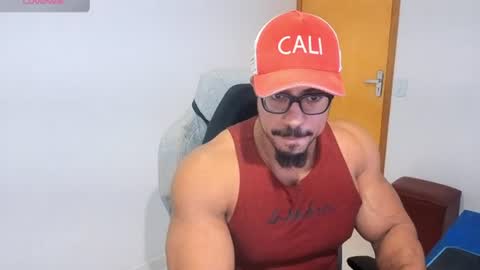 Snapshot of mikehotk chatting on 19, 6, 2026 mikehotk online show from 19, 6, 2026