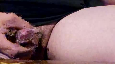 Snapshot of mikeitcum chatting on 15, 4, 2026 Woody online show from 15, 4, 2026