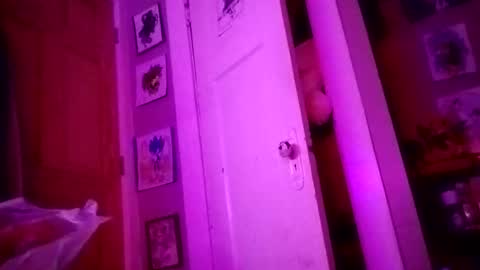 mikeoxhughes216 online show from 29, 11, 2025