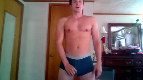 Snapshot of mikeydubs10 chatting on 25, 10, 2025 mikeydubs10 online show from 25, 10, 2025