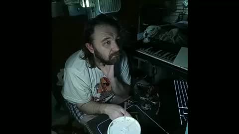 Snapshot of mikeylikesit38 chatting on 18, 12, 2024 Mikey online show from 18, 12, 2024