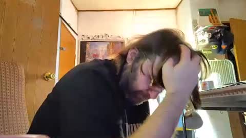 Snapshot of mikeylikesit38 chatting on 6, 1, 2025 Mikey online show from 6, 1, 2025