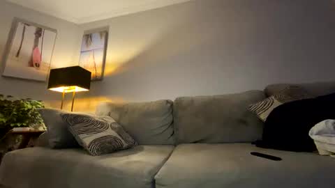 mikeywhite123 online show from 22, 1, 2025