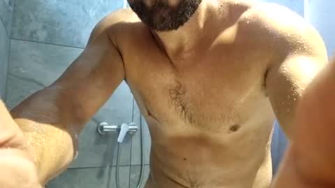 mikhael767676 online show from 2, 8, 2026