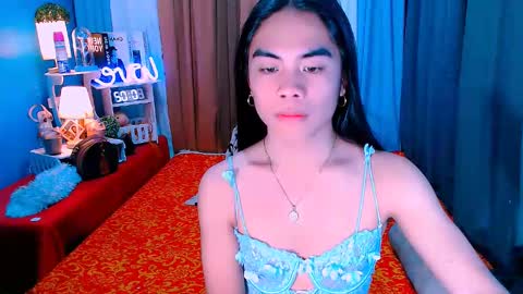 Snapshot of mikhayla_and_zeus_room chatting on 24, 2, 2025 Mikhayla and Zeus online show from 24, 2, 2025
