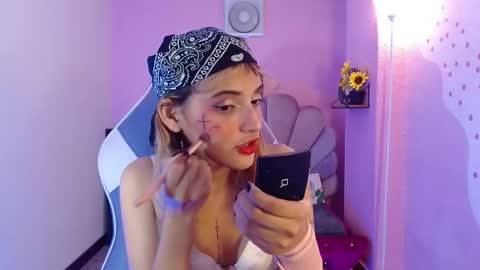 Mikka 3 online show from 17, 10, 2025