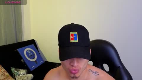 MIKKE online show from 12, 2, 2026