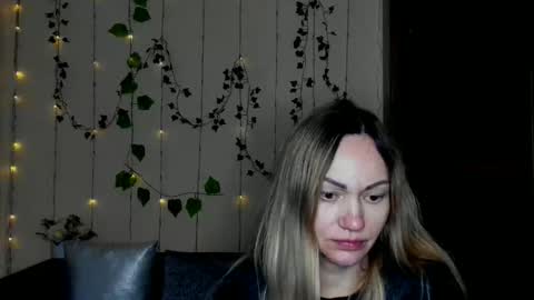 Snapshot of mikkey_mouse8 chatting on 17, 1, 2026 Adalina online show from 17, 1, 2026