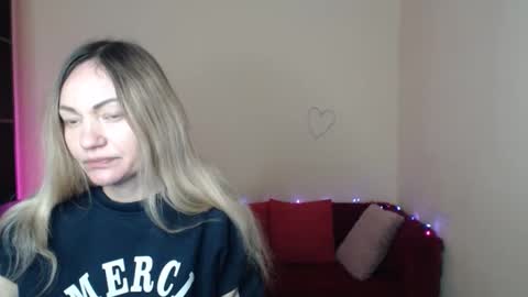 Snapshot of mikkey_mouse8 chatting on 2, 2, 2026 Adalina online show from 2, 2, 2026