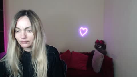 Snapshot of mikkey_mouse8 chatting on 8, 2, 2026 Adalina online show from 8, 2, 2026