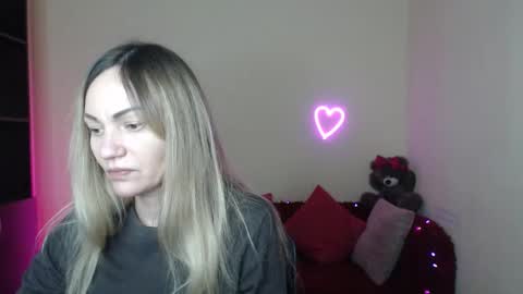 Snapshot of mikkey_mouse8 chatting on 22, 2, 2026 Adalina online show from 22, 2, 2026