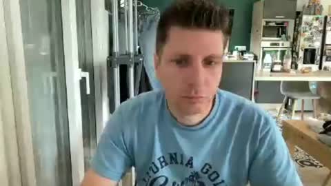 Snapshot of miklp8463 chatting on 5, 5, 2026 miklp8463 online show from 5, 5, 2026
