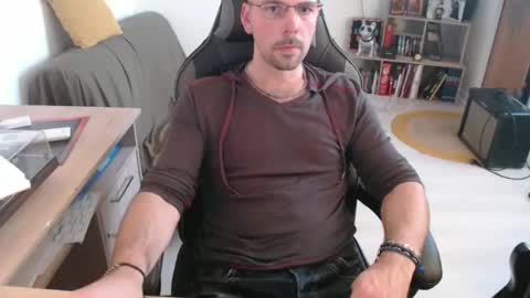 mikmik91 online show from 24, 2, 2026