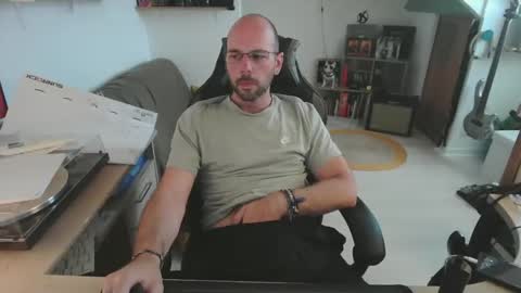 mikmik91 online show from 2, 6, 2026