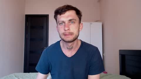 Snapshot of mikw63 chatting on 26, 5, 2026 Sin online show from 26, 5, 2026