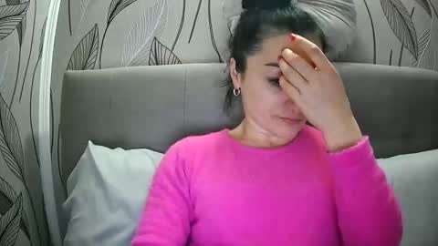 Mikyloveu online show from 16, 10, 2025