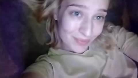 Mila 420 online show from 21, 9, 2025