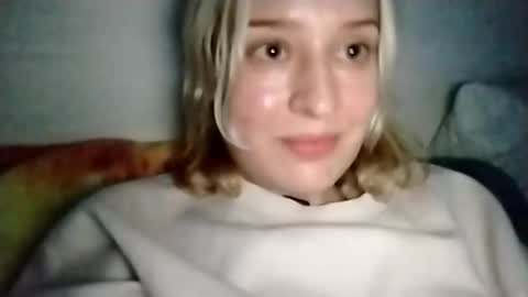 Mila 420 online show from 1, 10, 2025